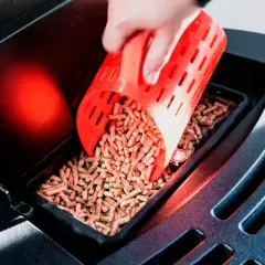 Co lepsze: pellet czy ekogroszek? Porównanie kosztów i efektywności