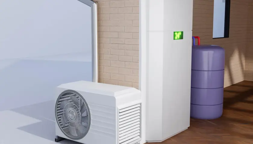 Nowoczesny system grzewczy z jednostką zewnętrzną i wewnętrzną, zbiornikiem wody i wyświetlaczem temperatury 24°C. Czy bojler elektryczny pobiera dużo prądu?