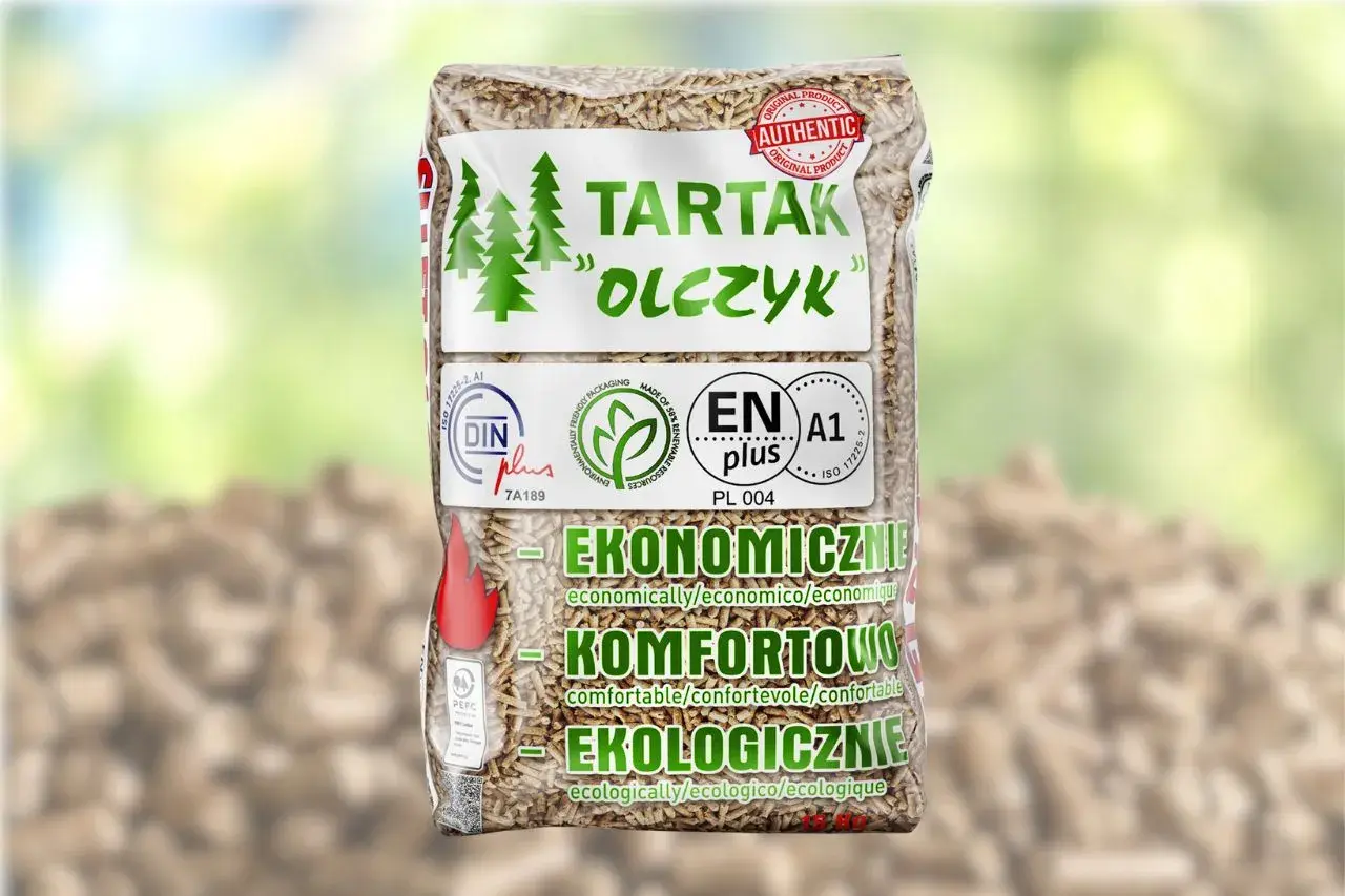 Worek z pelletem drzewnym "Tartak Olczyk". Dowiedz się, ile kosztuje tona pelletu Olczyk, wybierając ekologiczne i ekonomiczne ogrzewanie.