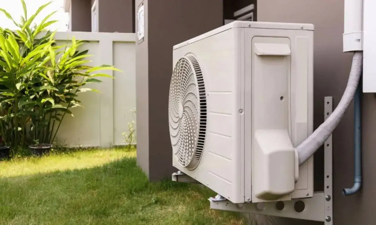 Zdjęcie Ile prądu zużywa pompa ciepła Panasonic 9kW? Sprawdź koszty eksploatacji